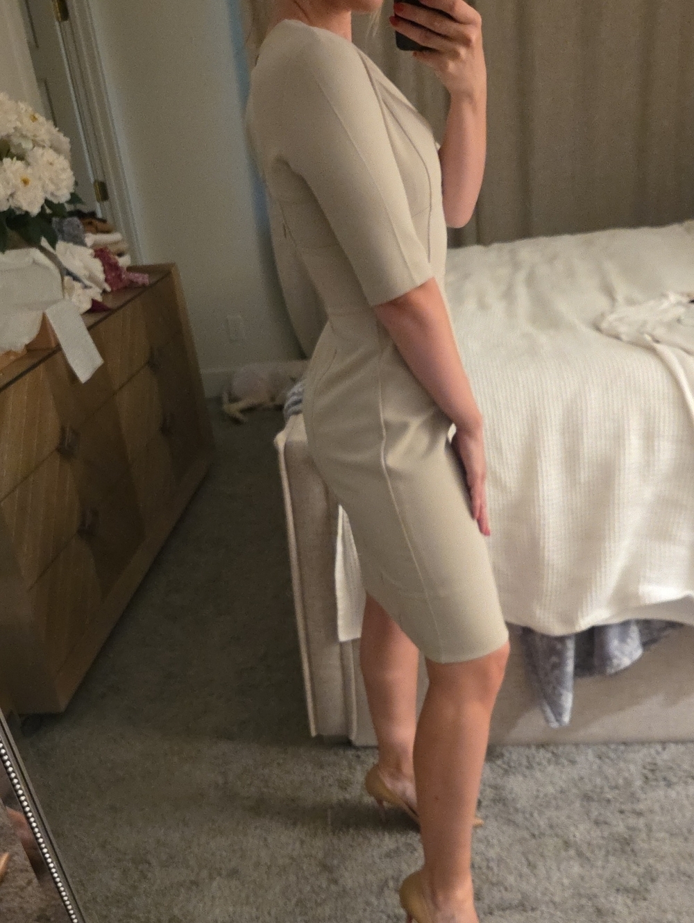 Burberry Tan Tailored V-Neck Sheath Midi Dress Women's Size 8 - Picture 14 of 16